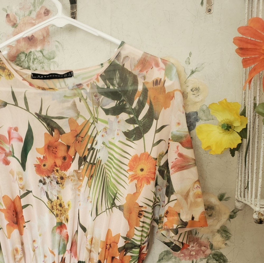 Women's dress size S